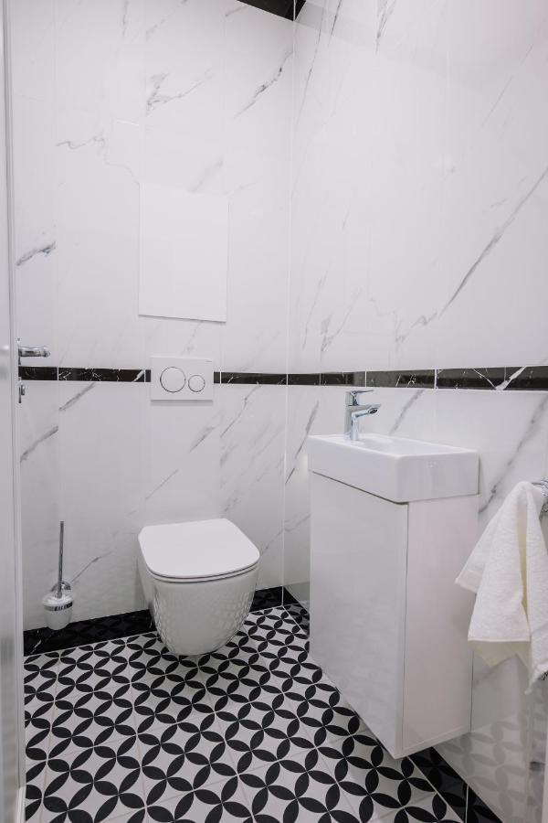 Apartamento Rezidencia Opera Turčianske Teplice Exterior foto