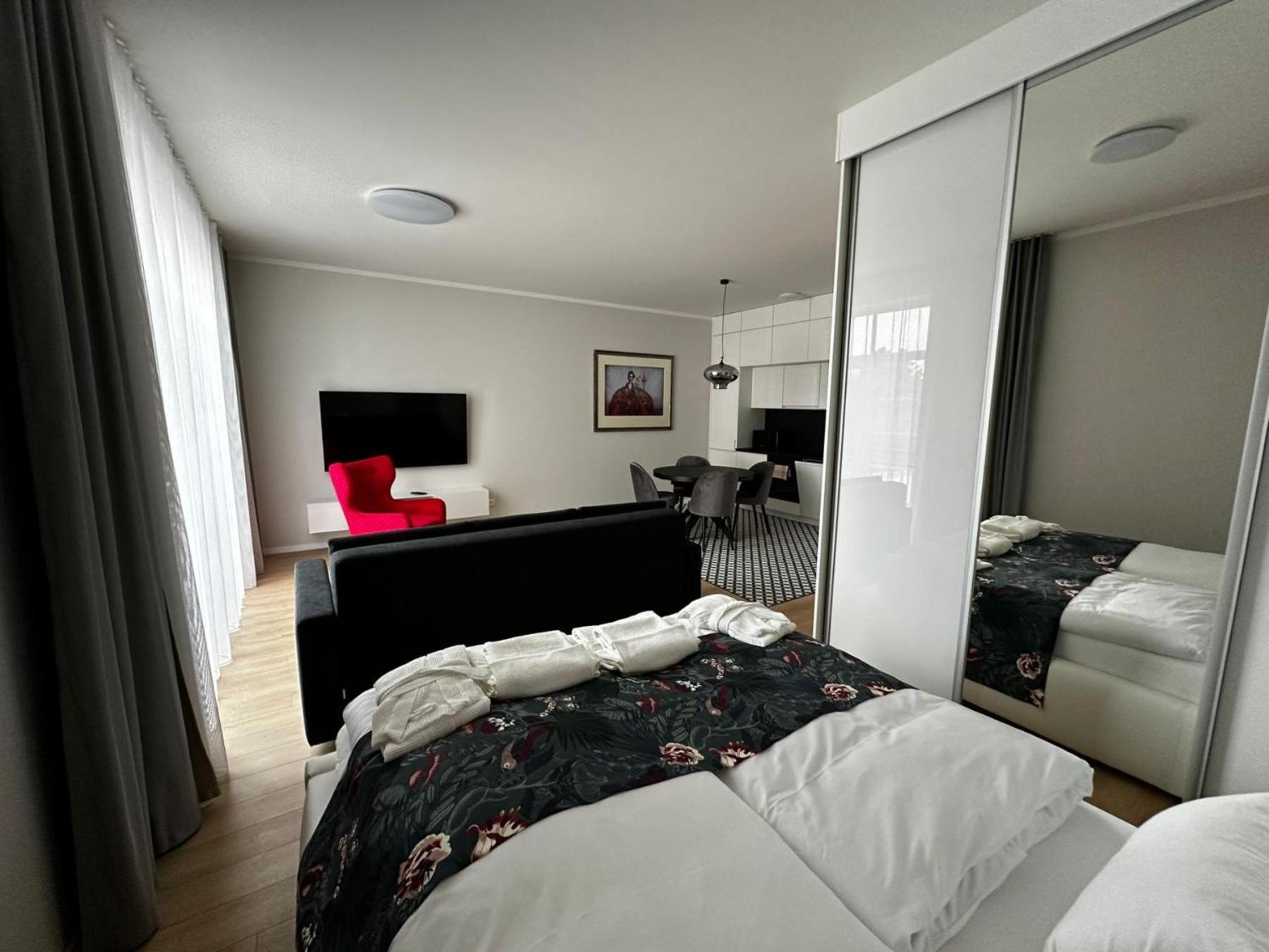 Apartamento Rezidencia Opera Turčianske Teplice Exterior foto